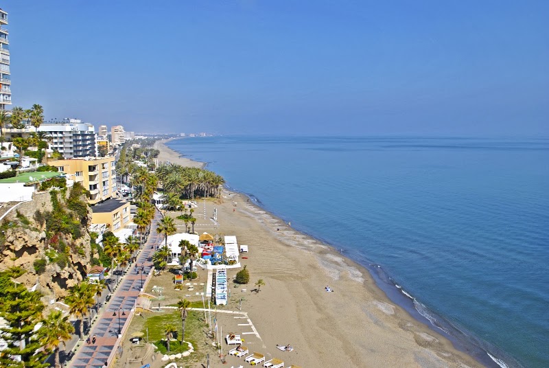 Bajondillo Beach