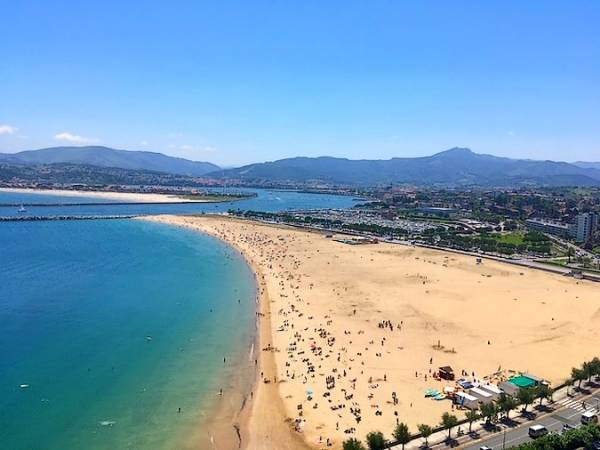 Hondarribiko Hondartza: Discovering Basque Country's Pristine Coastal Gem