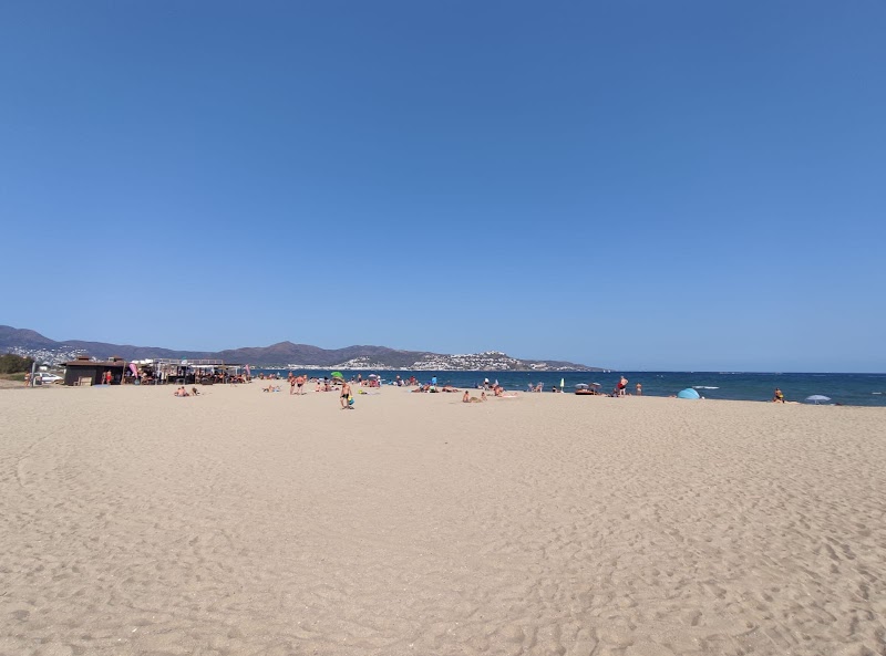 Platja de Can Comes beach in Costa Brava